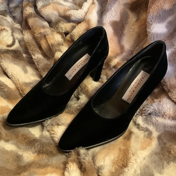 JONATHAN MARTIN Velvet Heels — 7 - Picture 2 of 14